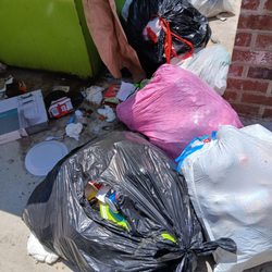 Wynnefield Properties - More trash and this is a eyesore!!!