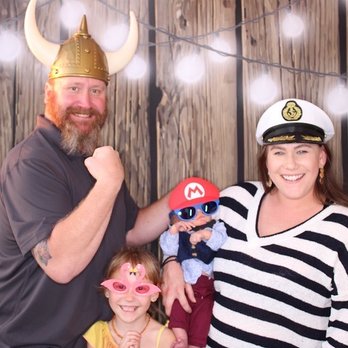 Hitch Pics - Photo Booth Rentals Near Me Hitch Pics - Photo Booth Rentals Near Me