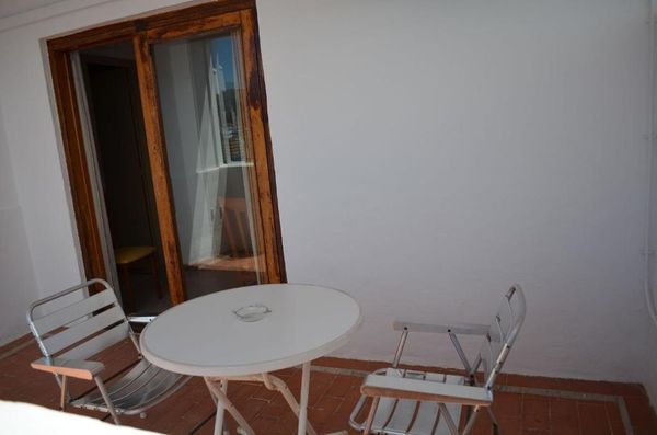 Hotel Condestable by null