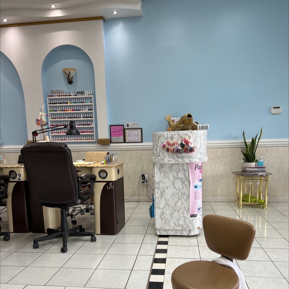 LOVELY NAILS Updated July 2024 711 E Main St, Prattville, Alabama