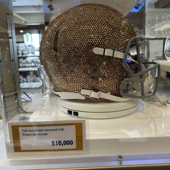 Hammes Notre Dame Bookstore - Inexpensive memorabilia - Bookstores Near Me - Notre Dame, Indiana Hammes Notre Dame Bookstore - Inexpensive memorabilia - Bookstores Near Me - Notre Dame, Indiana