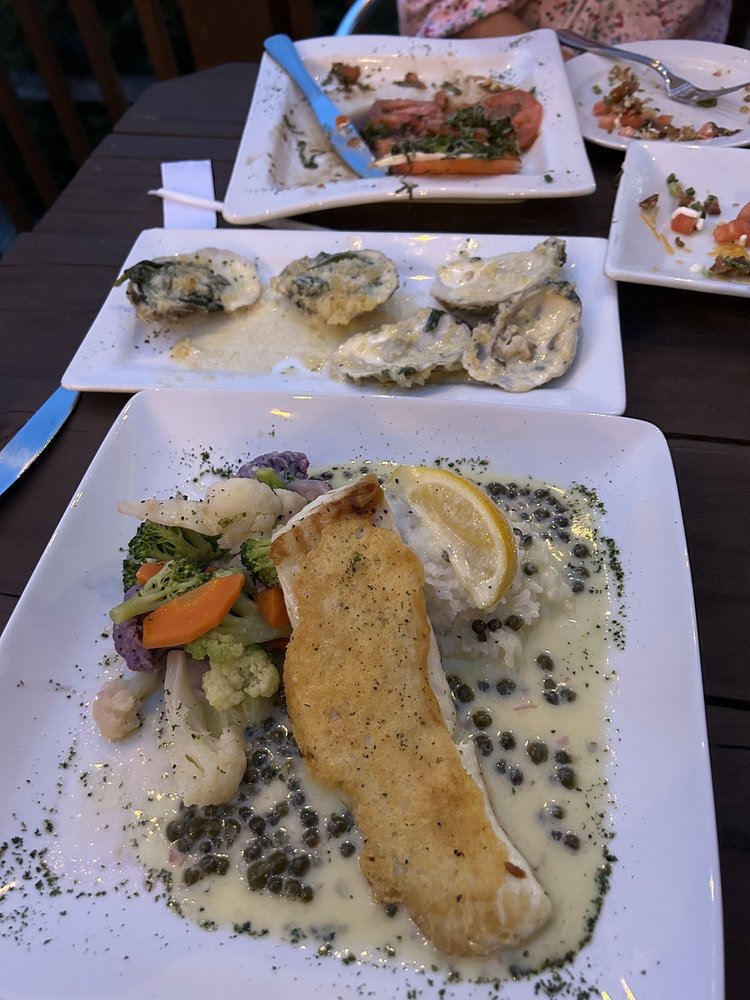 SEABRISA’S WATERFRONT SEAFOOD RESTAURANT 10 Photos & 11 Reviews