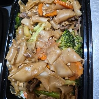 Corner Thai Kitchen - Thai Near Me - San Diego, California