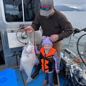 Game Creek Guides - Lucas was great with the kids. This was a real challenge but she persisted and with Lucas's help, she managed to land the fish! - Fishing Near Me Game Creek Guides - Lucas was great with the kids. This was a real challenge but she persisted and with Lucas's help, she managed to land the fish! - Fishing Near Me
