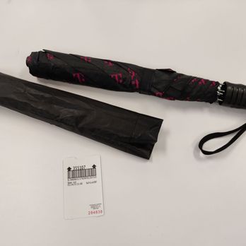 T-Mobile - The T-Mobile Tuesday umbrella comes with a cover. Here's my parking ticket - I got an hour of free parking! - Mobile Phones Near Me - Honolulu, Hawaii T-Mobile - The T-Mobile Tuesday umbrella comes with a cover. Here's my parking ticket - I got an hour of free parking! - Mobile Phones Near Me - Honolulu, Hawaii
