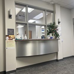 IU Women's Healthcare Avon - Check in area