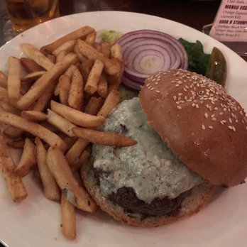 Parnell's Pub & Restaurant - Parnells Cheeseburger - Pubs Near Me - New York, New York Parnell's Pub & Restaurant - Parnells Cheeseburger - Pubs Near Me - New York, New York
