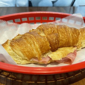 Smartbean Coffee House - Ham and cheese croissant - Breakfast & Brunch Near Me - Hialeah, Florida