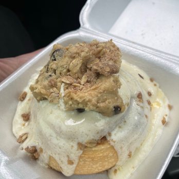 Cinnaholic - Cookie Dough Scoop - Cookies & Cream: the cinnamon roll was a lot but awesome. Very soft roll & tasteful frosting. - Bakeries Near Me - Tulsa, Oklahoma