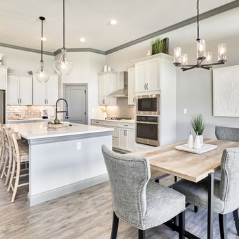 Houston Homes - General Contractors Near Me - O'Fallon, Missouri