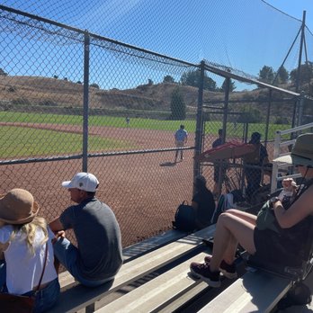 Lafayette Community Park - Right field - Parks Near Me - Lafayette, California Lafayette Community Park - Right field - Parks Near Me - Lafayette, California