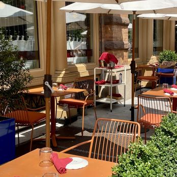 Eataly - SoHo - Outside / Exterior pic of the beautifully appointed and shaded outside dining area - Eataly SoHo location - Pizza Near Me - New York, New York