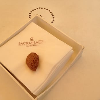 Bacio di Latte - Ice Cream & Frozen Yogurt Near Me - São Paulo, SP Bacio di Latte - Ice Cream & Frozen Yogurt Near Me - São Paulo, SP