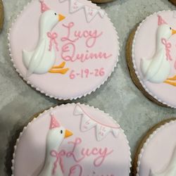 Sweet Lisa's Exquisite Cakes