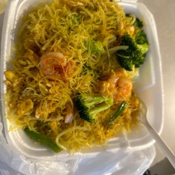 Beijing Cafe - Singapore Noodles- yummy! - Chinese Near Me - Rancho Cordova, California Beijing Cafe - Singapore Noodles- yummy! - Chinese Near Me - Rancho Cordova, California