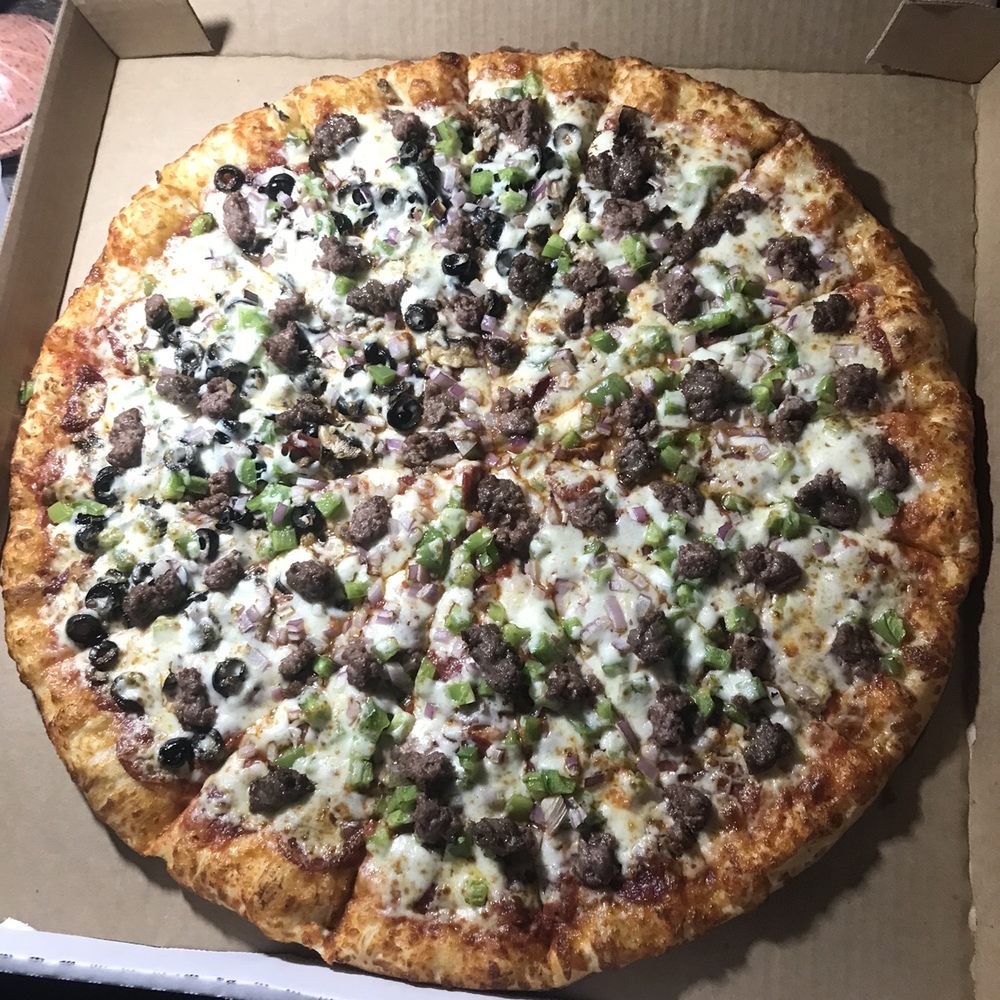 Red Apple Kitchen - Extra large special request combination pizza!! Hot and ready exactly when they told me!! - Pizza Near Me - San Leandro, California Red Apple Kitchen - Extra large special request combination pizza!! Hot and ready exactly when they told me!! - Pizza Near Me - San Leandro, California