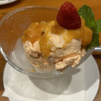 Boathouse 19 - Local peach ice cream - Bars Near Me - Tacoma, Washington Boathouse 19 - Local peach ice cream - Bars Near Me - Tacoma, Washington