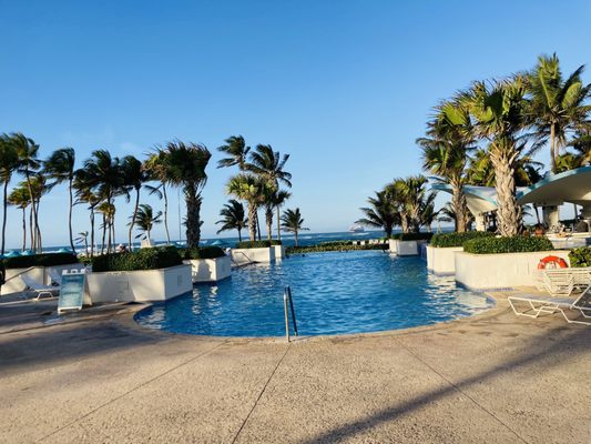 Caribe Hilton by null