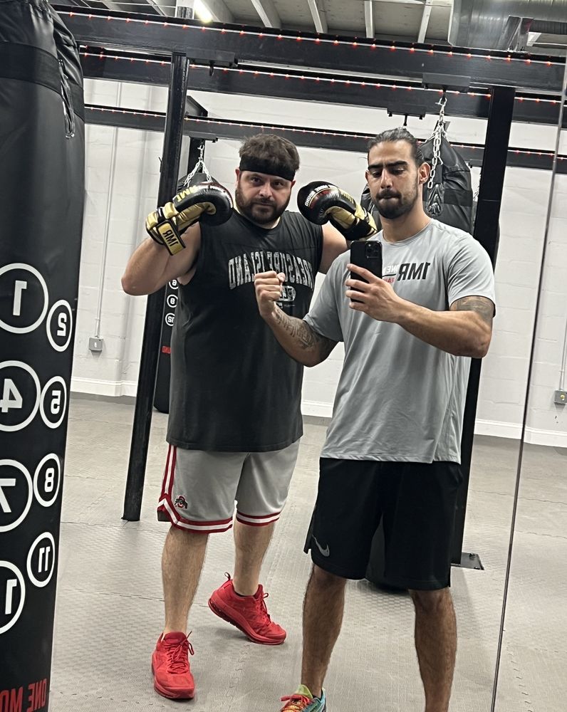 1mr One More Round Image