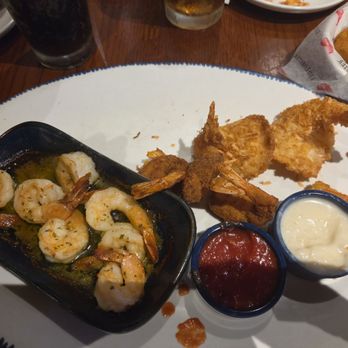 Red Lobster - Endless shrimp is back! - Seafood Near Me - Monroeville, Pennsylvania Red Lobster - Endless shrimp is back! - Seafood Near Me - Monroeville, Pennsylvania