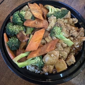 Okinawa Sushi & Grill - Teriyaki chicken bowl - Japanese Near Me - Corolla, North Carolina
