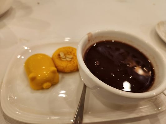 Chef's Choice Seafood Restaurant by null