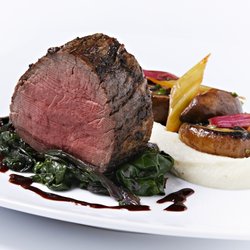 Well Dunn Catering - Sirloin of prime beef
cauliflower-almond puree / honey braised cipollini onions / chestnut mushrooms / rainbow chard / pinot noir jus