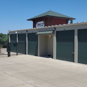 Moove In Self Storage - Self Storage Near Me - Tiffin, Iowa Moove In Self Storage - Self Storage Near Me - Tiffin, Iowa