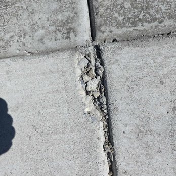 Fab & Deb Concrete - Cracks after doing my driveway. - Masonry/Concrete Near Me - West Richland, Washington