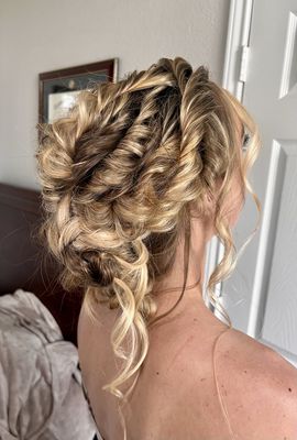 Bridal services - These are examples of bridal services Bridal services - These are examples of bridal services