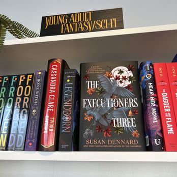 Literally Kittery - Books - Bookstores Near Me - Kittery, Maine Literally Kittery - Books - Bookstores Near Me - Kittery, Maine