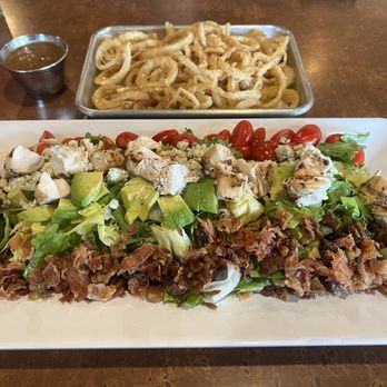 Scotty P's - Allen - Darby salad and string onion rings - Burgers Near Me - Allen, Texas