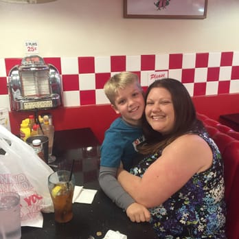 Busy Bee Cafe - Diners Near Me - Ventura, California Busy Bee Cafe - Diners Near Me - Ventura, California