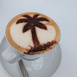 Café YOLK - Coffee