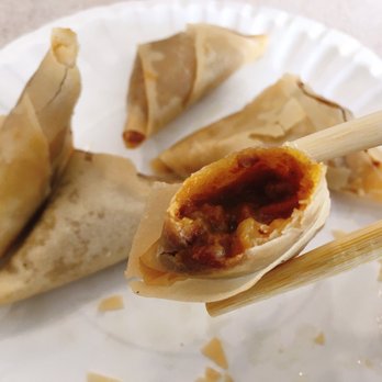 Gee! Taste Good - Curry triangle with beef - Indonesian Near Me - Richmond, British Columbia Gee! Taste Good - Curry triangle with beef - Indonesian Near Me - Richmond, British Columbia