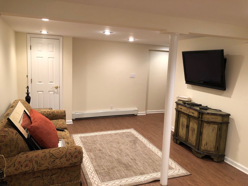 ELECTROLYSIS ANNA LONGHITANO Updated October 2024 1 Ann Ter, Massapequa Park, New York