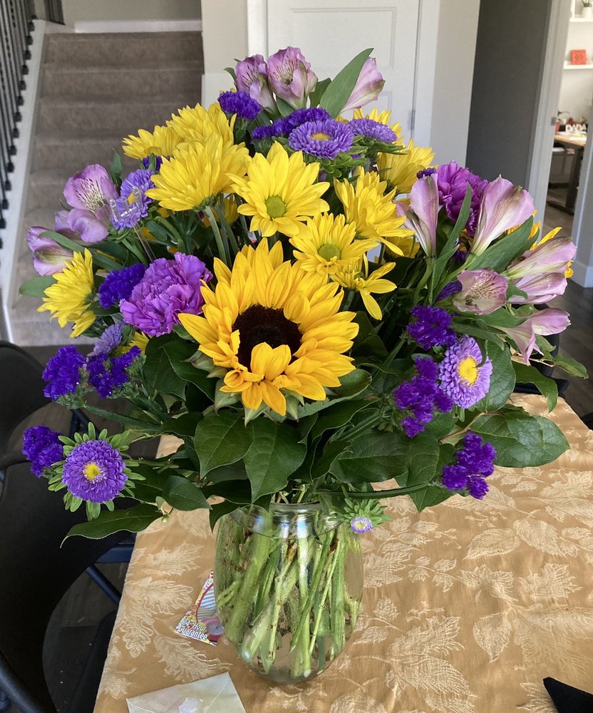 OK FLORAL OF FOREST GROVE Updated September 2024 23 Photos & 19