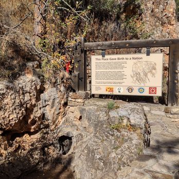 Wind Cave National Park - Hiking Near Me - Hot Springs, South Dakota Wind Cave National Park - Hiking Near Me - Hot Springs, South Dakota