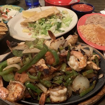 Green Onion - Shrimp and Chicken Fajitas - Desserts Near Me - Moreno Valley, California