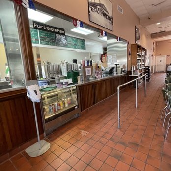 Cafe Du Monde - Coffee & Tea Near Me - Covington, Louisiana