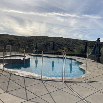 Lakeview Pool Fencing - Pool fence - Fences & Gates Near Me