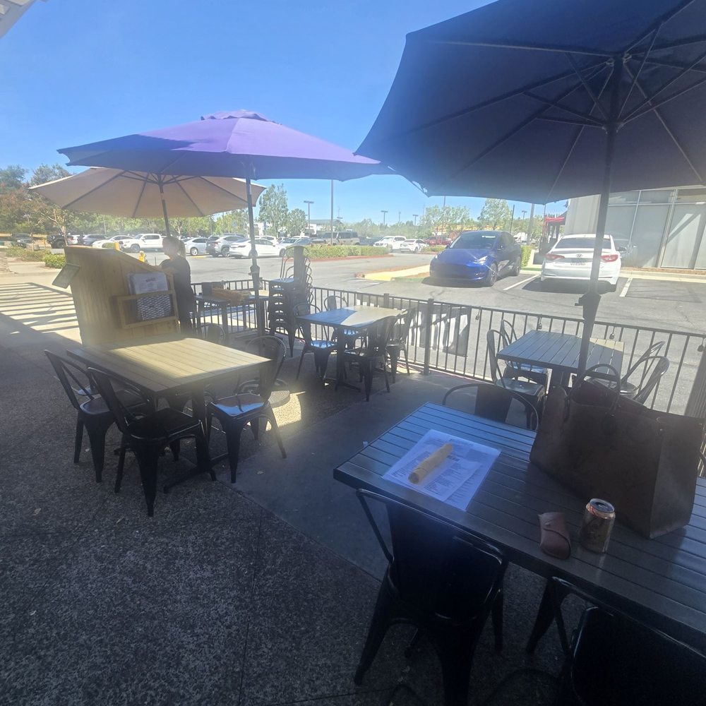 The Brunch House - Outside patio - Breakfast & Brunch Near Me - Temecula, California