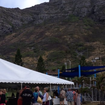 Chief's Luau - Mountain backdrop & line for alcohol - Performing Arts Near Me - Kapolei, Hawaii Chief's Luau - Mountain backdrop & line for alcohol - Performing Arts Near Me - Kapolei, Hawaii