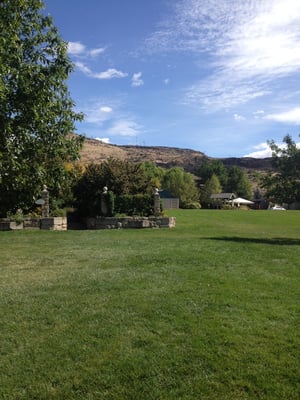 Idaho Botanical Garden by null