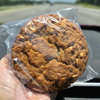 Snacks - Snacks, peanut butter cookie - Sandwiches Near Me - Biloxi, Mississippi Snacks - Snacks, peanut butter cookie - Sandwiches Near Me - Biloxi, Mississippi
