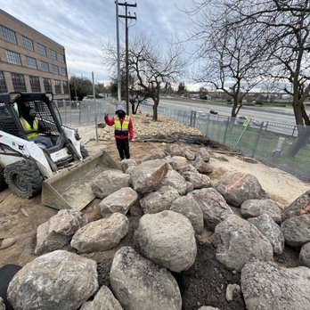 Landscape Mountain View - Boulders time :) - Landscaping Near Me Landscape Mountain View - Boulders time :) - Landscaping Near Me