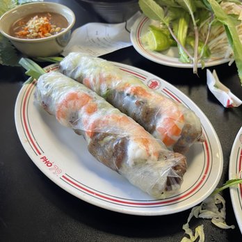 Pho 79 Restaurant - Spring roll (summer rolls) - Vietnamese Near Me - Westminster, California Pho 79 Restaurant - Spring roll (summer rolls) - Vietnamese Near Me - Westminster, California