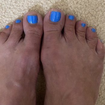 Beauty Nails & Spa - Look at Big toes one long and one cut really short. Not even lengths. - Nail Salons Near Me - San Clemente, California Beauty Nails & Spa - Look at Big toes one long and one cut really short. Not even lengths. - Nail Salons Near Me - San Clemente, California