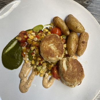 Tonic Seafood & Steak - Pan Roasted Crab Cakes - Bars Near Me - Wilmington, Delaware