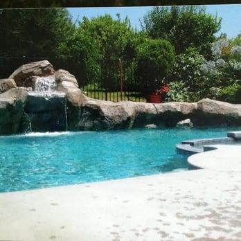 Loury's Pool Service - Pool remodel - Pool Cleaners Near Me - Upland, California